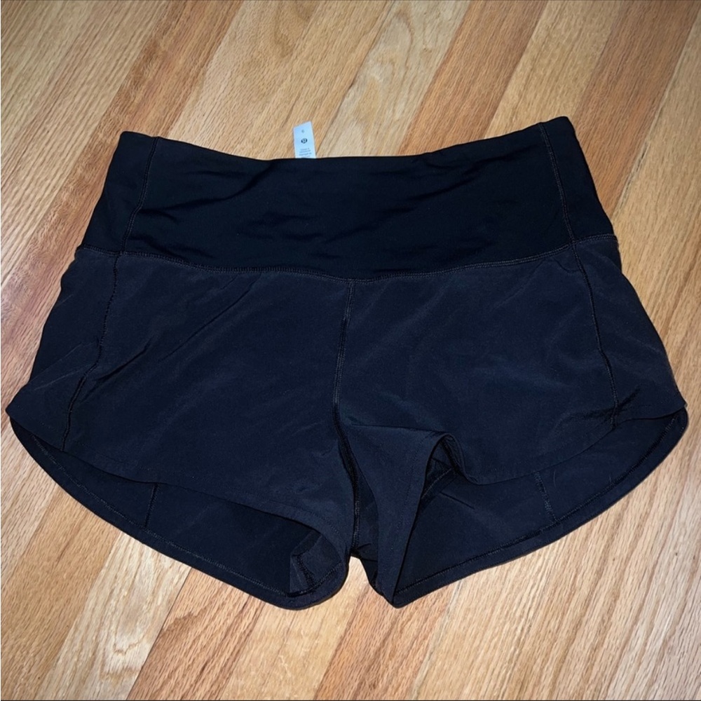 Lululemon Speed Up high-rise short 2.5"